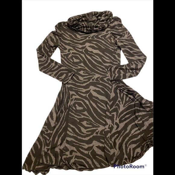 São Paulo Zebra Animal Print Dress Sz 4 - Picture 1 of 9